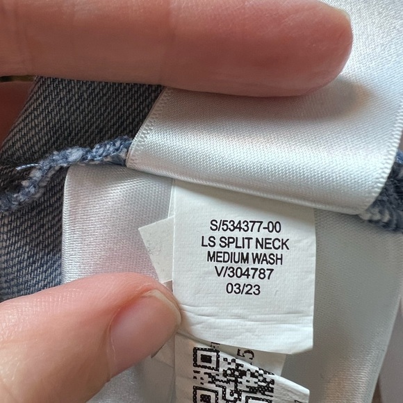 NWT Old Navy Split-Neck Puff-Sleeve Jean Blouse for Women - Picture 11 of 12